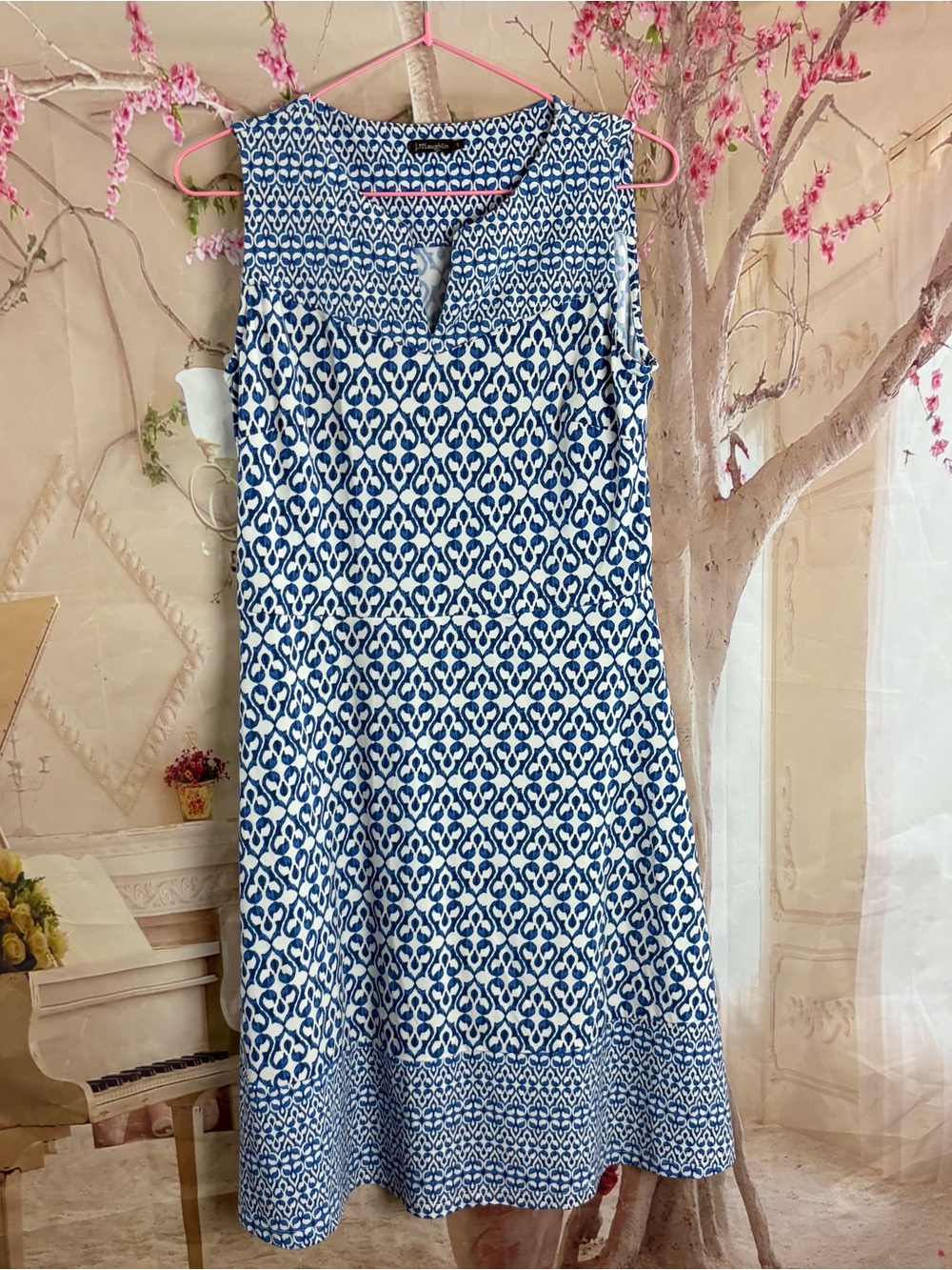 J. McLaughlin Navy and White Printed Sleeveless Midi Dress - Picture 2 of 9